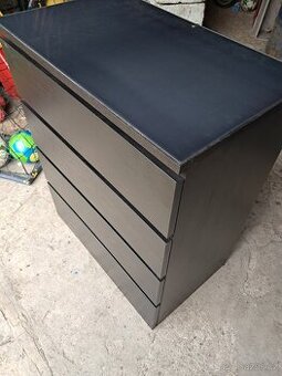 Ikea komoda Malm 4 zásuvky černá