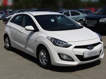Hyundai I30 1.6I , 88 kW benzín, 2012