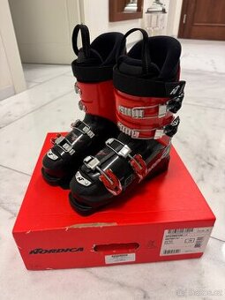 Přezkáče Nordica Speedmachine J4, 230