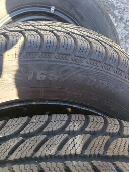 Zimní pneu Sava 165/70 R14 - prodám