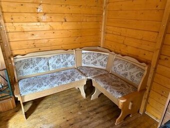 Rohová lavice s úložným prostorem