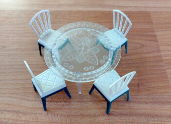 retro nábytek pro panenky