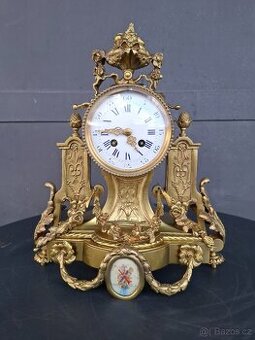 Francouzské bronzové hodiny