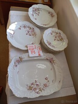 Na doplnění servisu.Porcelan.