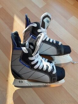 Dětské brusle, kanady, velikost 36