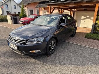 Volkswagen Passat 1.4TSI 90kw najeto 146 000km