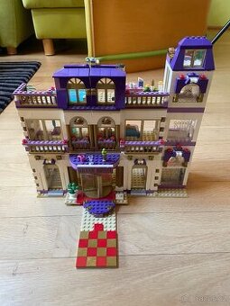 LEGO friends Grand hotel