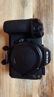 Nikon Z6 III – v záruce, kompletní balení