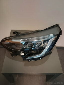 Led světlomet Clio 4