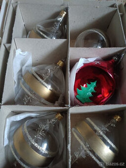 Staré báňky ozdoby na vánoční stromeček pro sběratele