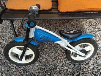 Dětské odrážedlo