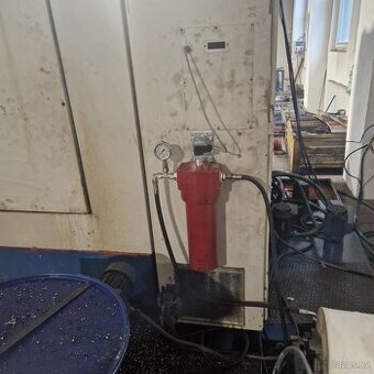 Cnc obrábací centrum MCFV 100