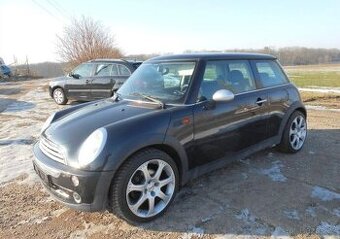 Mini One 1,6 66 kW Serviska KLIMA benzín