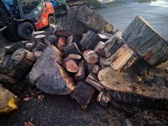 Palivové dřevo (špalky)