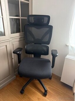Kancelářská židle