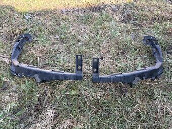 Držáky světel BMW E90