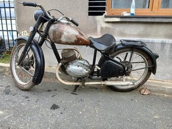 ČZ 150C neodpružená