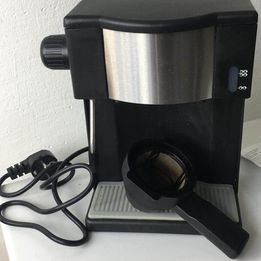 Kávovar Kaffe Express CM-401