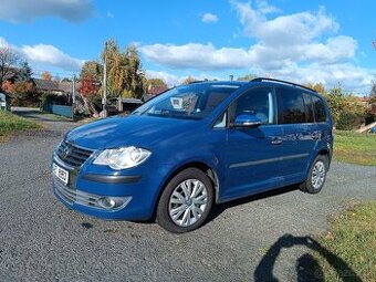 VW Touran 1,9TDI, 77kW, nafta, automat