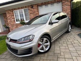 Volkswagen Golf VII 2.0 TSI GTI Performance DSG 230PS