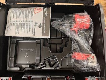 Milwaukee M18 utahovák