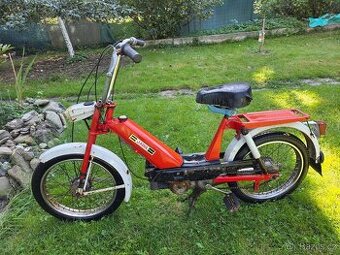 Babetta 207 s kartičkou, červená 1.