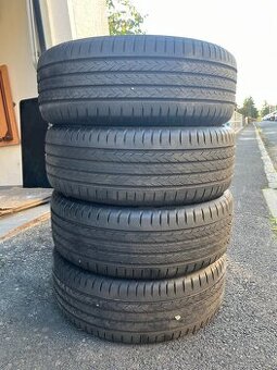 Nové letní pneu Continental 215/55 R17