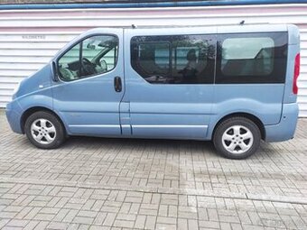 Renault Trafic, 2,5dCi 107kW Passenger 7 míst