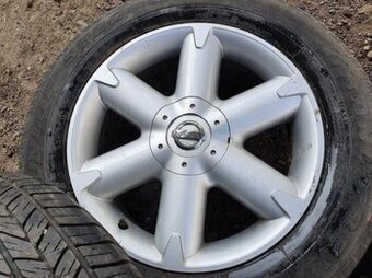 Alu kola Nissan 5x114.3 + pneu Dunlop 225/65
