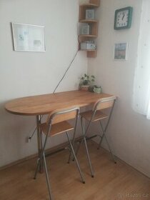 Barový stůl a židle