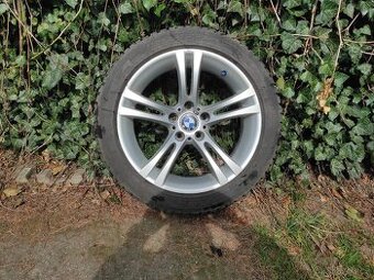 Alu kola BMW 5x120r18 originální M5/M6+zimní pneumatiky  245