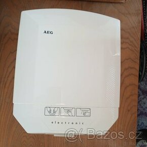 Prodám elektronický bezdotykový osušovač rukou