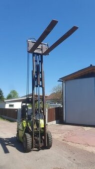 Vzv clark 2,5t lpg