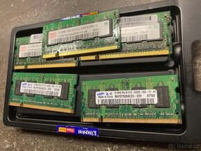 Paměti DDR 2 pro MacBooky a notebooky 5x512 MB - 1