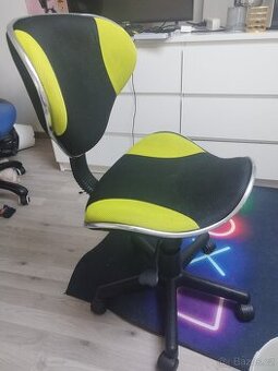 Dětská židle
