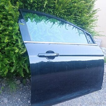 Pravé přední dveře Ford Focus 3