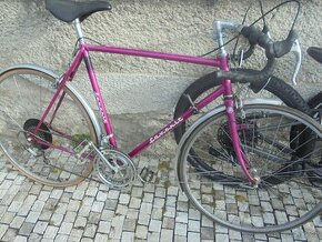Prodám silniční kolo zn .FAVORIT R