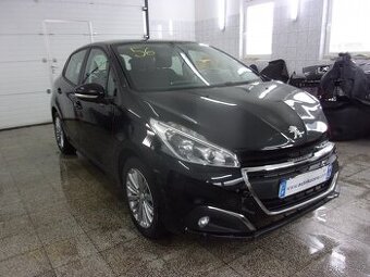 Peugeot 208 1,2i 82