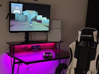 PS5 slim + monitor samsung +sluchatka