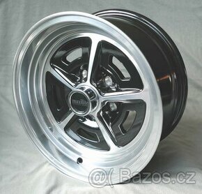 Kola pro klasická US auta