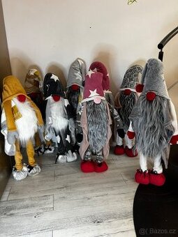 VÁNOČNÍ SKŘÍTEK