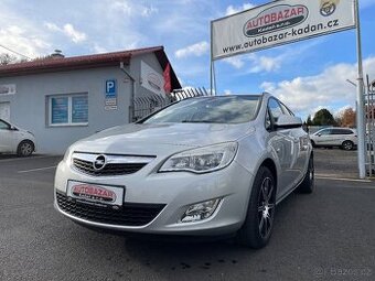 Opel Astra, J KOMBI 1,6 85kW, SERVISKA