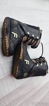 boty na snowboard 25,5 modré jednou jeté