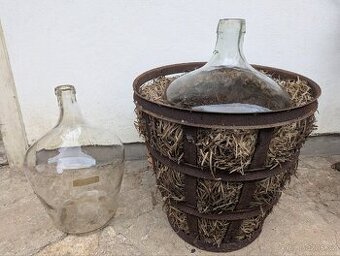 Demižon 37l v kovovém obalu