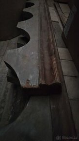 Staré dřevěné zábradlí