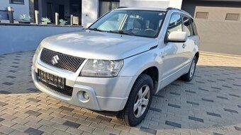Suzuki Grand Vitara III 1,9 DDIS 95kw. 4WD // 4X4 PĚKNÝ STAV