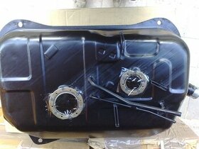 suzuki samurai palivova nadrz