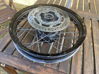 Prodám zadní 18' kolo na Triumph Scrambler 1200 XE - Excel