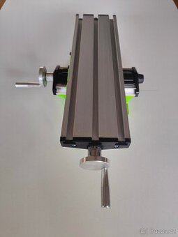 Křížový posuvný stůl pro frézu, vrtačku Concept 31090 NOVÝ