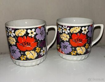 Retro hrnky 2kusy 250,-/kus